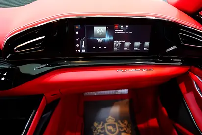 صورة مصغرة 12 لـ 2025 Ferrari PUROSANGUE