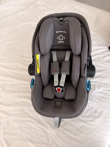 Uppababy mesa infant car seat