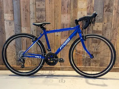 🚴‍♂️ Frog 70 Road Bike (ages 11-14) — lightweight performance junior road bike