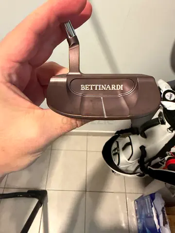 Bettinardi putter in new condition