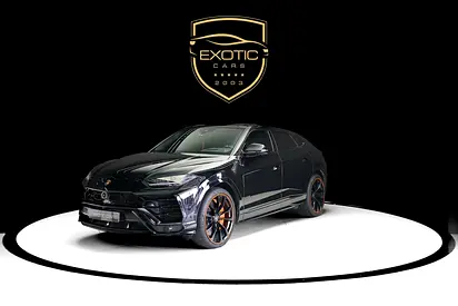 URUS CAPSULE | PANORAMIC ROOF | BANG  OLUFSEN SOUND | TWO TONE INTERIOR | WARRANTY AVAILABLE