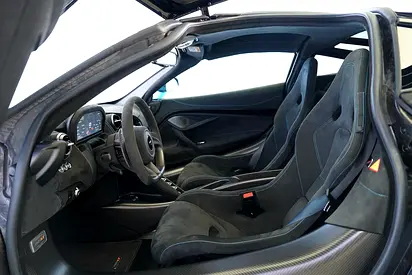 صورة 12 لـ 2021 Mclaren 765LT