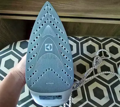 ELECTROLUX - Iron