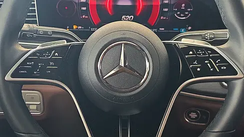 صورة 9 لـ 2025 Mercedes-BENZ GLE
