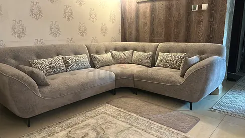 عجمان البستان خلف بنك ابو ظبي التجاري