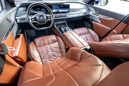 BMW 7 Series 740i, миниатюра 6