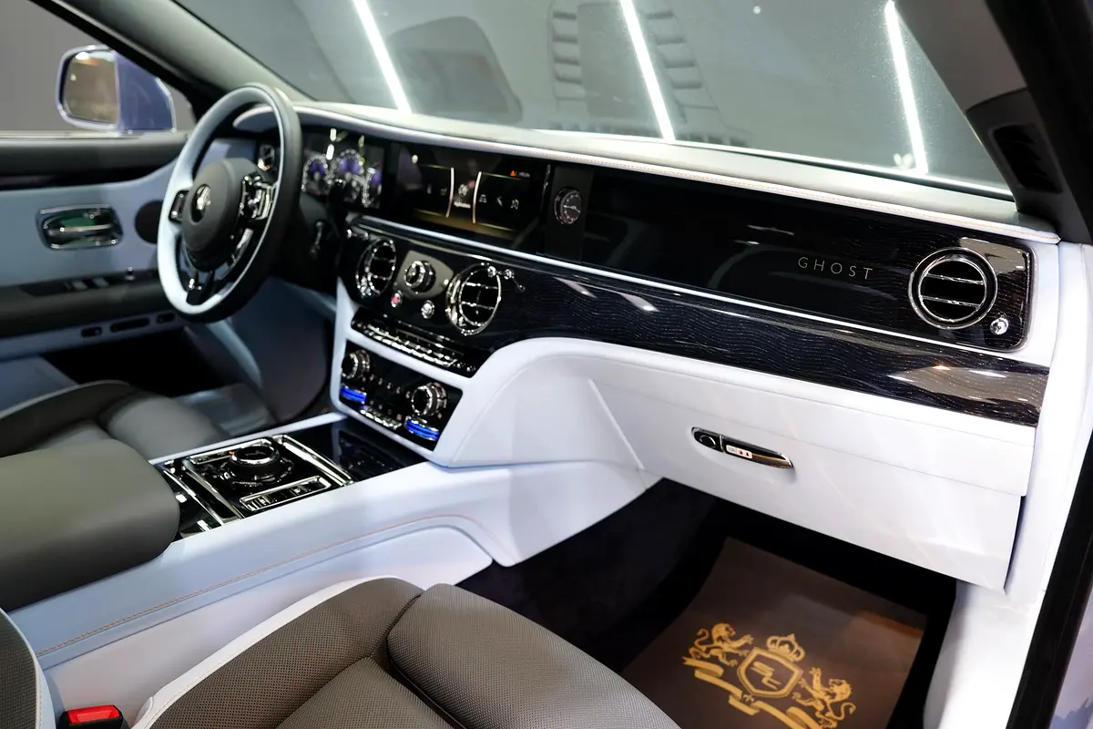 Rolls-Royce Ghost 2024