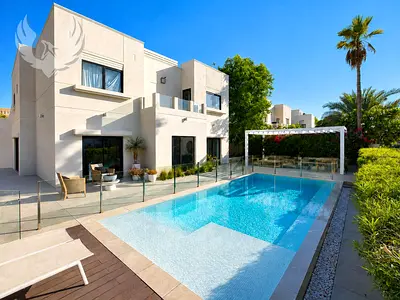 Skyline Luxury | Private Pool | 5-Bed Family Villa