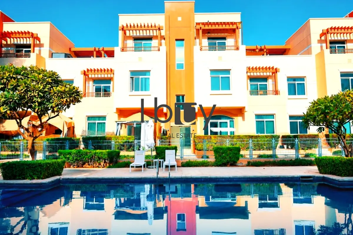 Community Pool View | Exclusive | Lower Floor