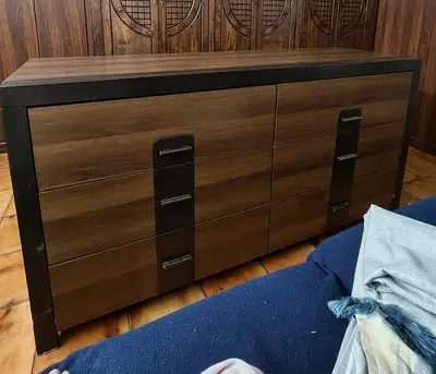 6-Drawer Dark Wood Dresser – Modern Style