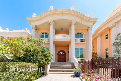 Vacant | Beach Access | Furnished
