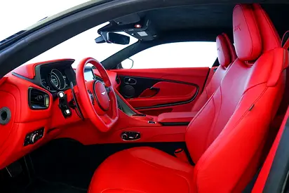 صورة مصغرة 10 لـ 2021 Aston Martin DB11