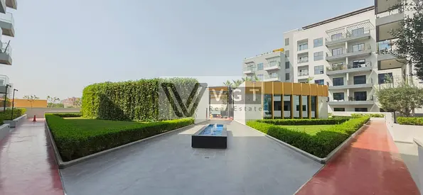 EXCLUSIVE | READY TO MOVE IN | PRIME LOCATION