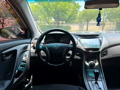 صورة 7 لـ 2013 Hyundai ELANTRA