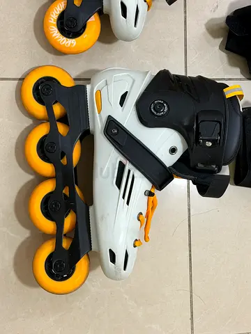 Oxelo MF500 Inline Skates + Full Protective Gear - Excellent Condition