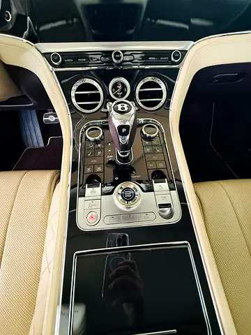 صورة مصغرة 11 لـ 2019 Bentley CONTINENTAL