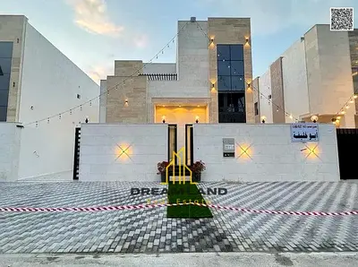 من المالك مباشر شامل رسوم التملك والكهرباء فيلا من أفخم فلل عجمان بناء وتشطيب شخصي سوبر ديلوكس ومساحة بناء وغرف كبيرة جدا تملك حر