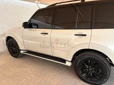 Mitsubishi Pajero Signature Edition 2020 GCC Specs