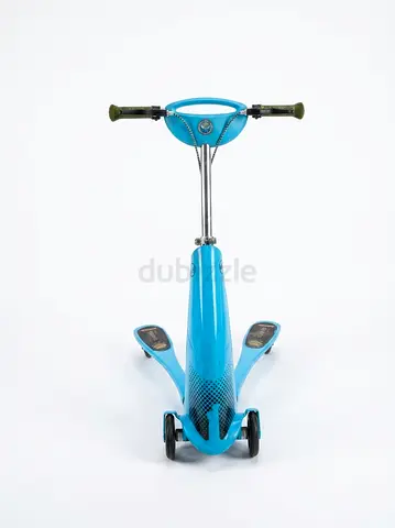 Blue 3-Wheel Kids Scooter - Adjustable Handle, Good Condition