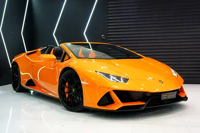 2023 Lamborghini HURACAN photo 4