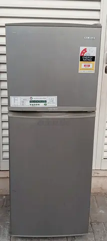 SAMSUNG refrigerator for sale with perfect cooling