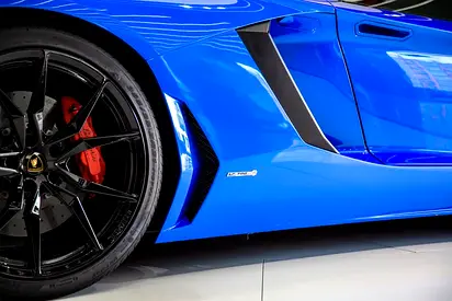 صورة 6 لـ 2014 Lamborghini AVENTADOR