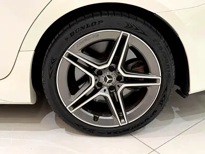 صورة مصغرة 17 لـ 2019 Mercedes-BENZ CLS
