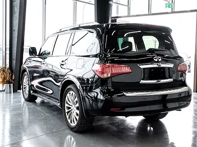 2016 Infiniti QX80 缩略图 19
