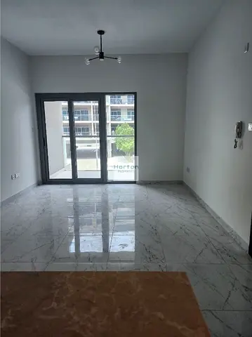 SPACIOUS LAYOUT | GREAT AMENITIES | COMMUNITY VIEW