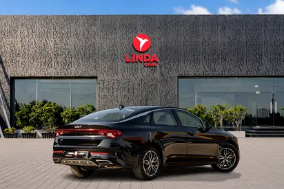 صورة 6 لـ 2023 KIA K5