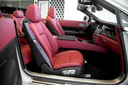 2017 ROLLS-ROYCE DAWN 照片 9