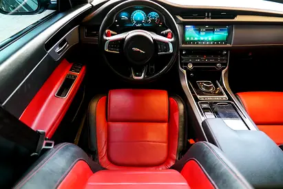 2020 Jaguar XF 照片 16