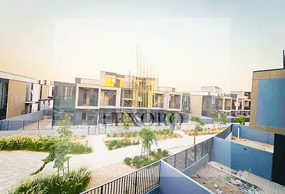 Spacious Family Villa | Park View