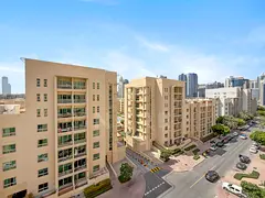 1 Bed Furnished | High Floor | Upgraded | Vacant