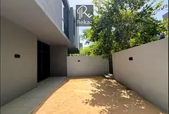 distress 4-Bedroom Corner Townhouse in Azalea, Masaar by Arada: