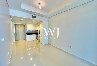 Panoramic Views | 2 Balconies | Ready to Move