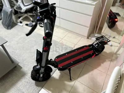 Crony V18 Electric Scooter With 1500Wx2 Dual Motor, 50-60Km/H Speed, 120Kg Max Load, Front/Rear