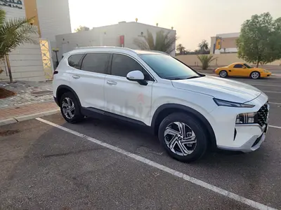Hyundai Santa Fe 2023 Comfort | GCC Specs | Low Mileage | Warranty