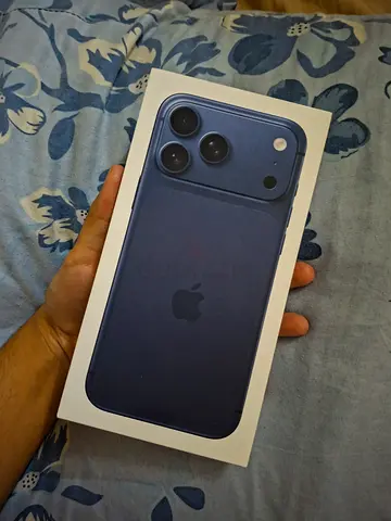 Boxed Apple iPhone (sealed) - Blue 17pro max