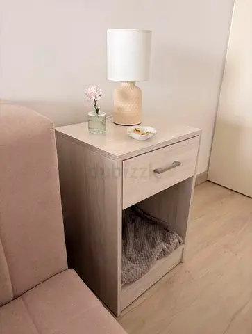 2x Night Stand Tables