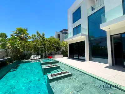 Luxury Custom-Built 6-Bedroom Villa | Private Pool