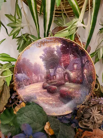 SEPTEMBER COLLECTOR LANE BY THOMAS KINKADE DECORATOR PLATE