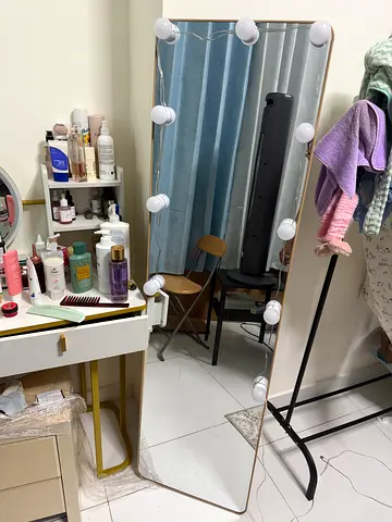 Mirror - Good Condition