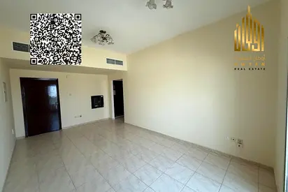 LARGE 1 BHK, NO COMMISSION, FOR FAMILY