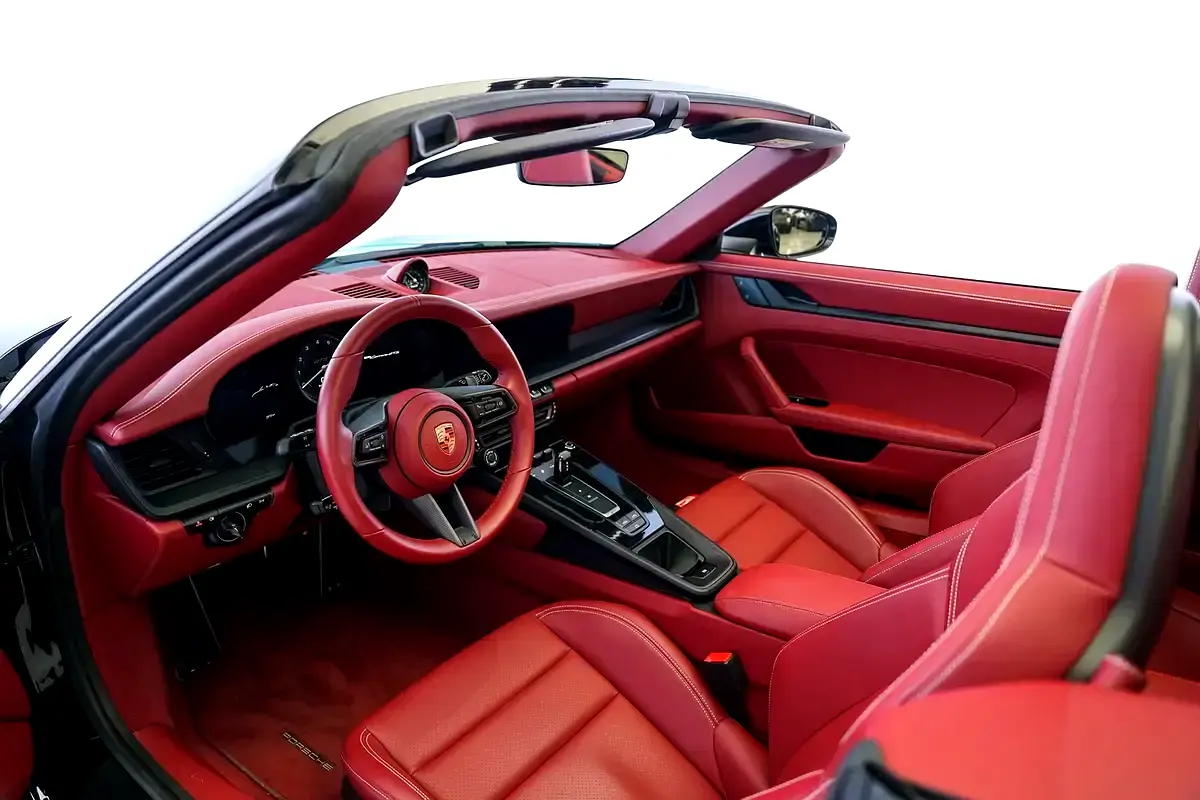 Porsche 911 2023