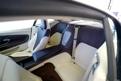2019 Aston Martin DB11 缩略图 11