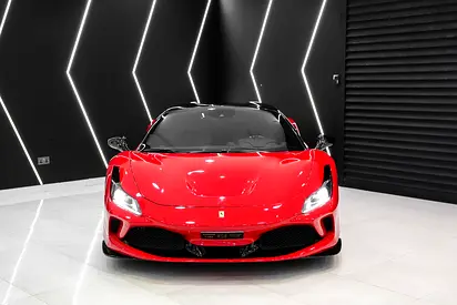 صورة 2 لـ 2021 Ferrari F8 SPIDER