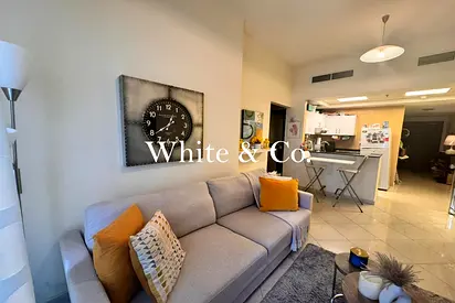 FULLY FURNISHED | BALCONY | FULL LAKE VIEW