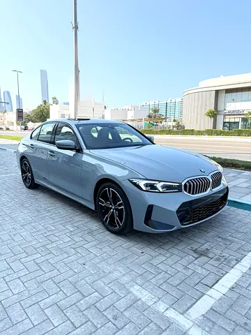 BMW 318i M Sport - 5 Years Warranty - 5 Years Free Service - Free insurance - Window tint