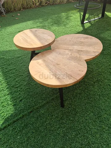 Round Nesting Wooden Side Tables with Metal Legs